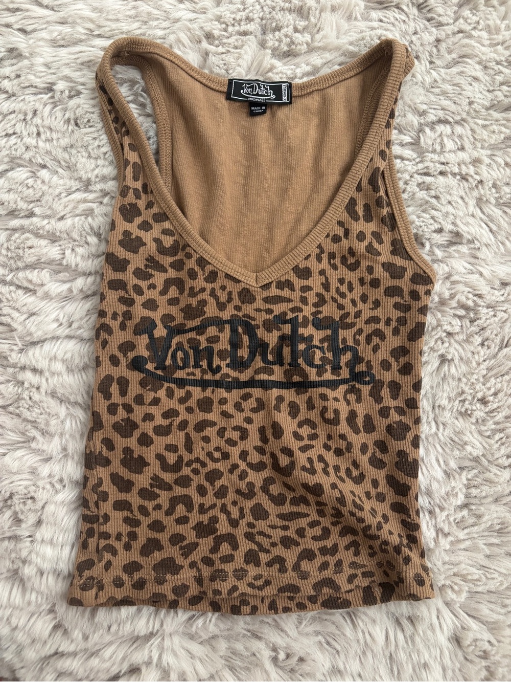 Von Dutch Leopard Print Ribbed V‑Neck Tank in Brown